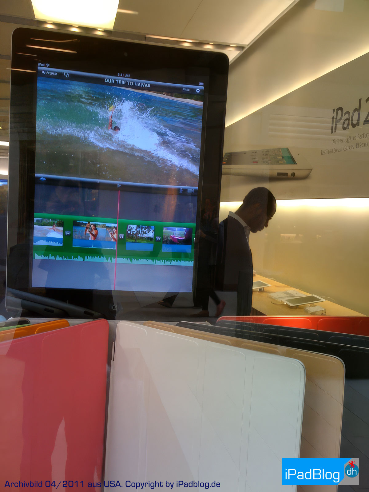 Apple Store im Jahr 2011: Zeitsprung ins Frühjahr 2011: Der Kampf um die digitale Zukunft (und die Schaufenster)